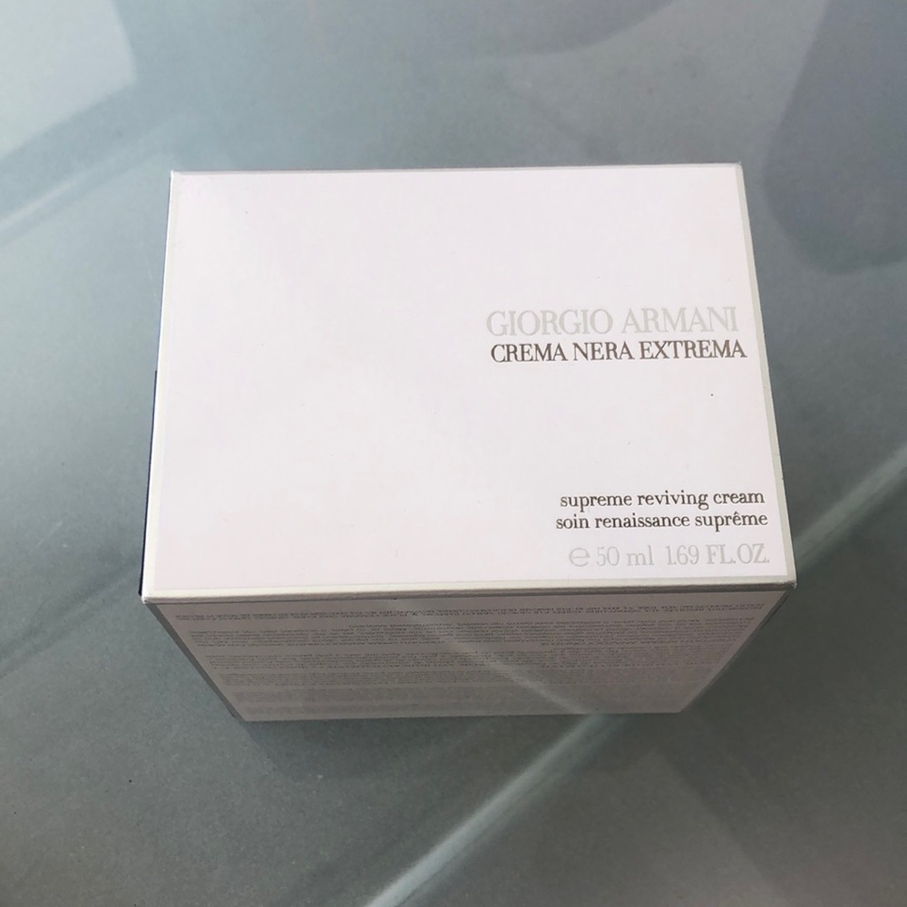 armani cream nera extrema